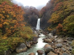 なえなの滝