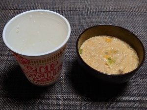 カップヌードル　茶碗蒸し