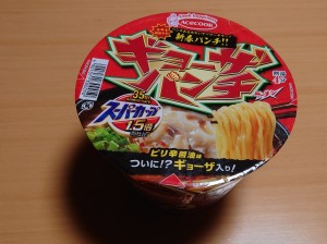 ギョウザパンチラーメン