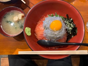 海鮮丼